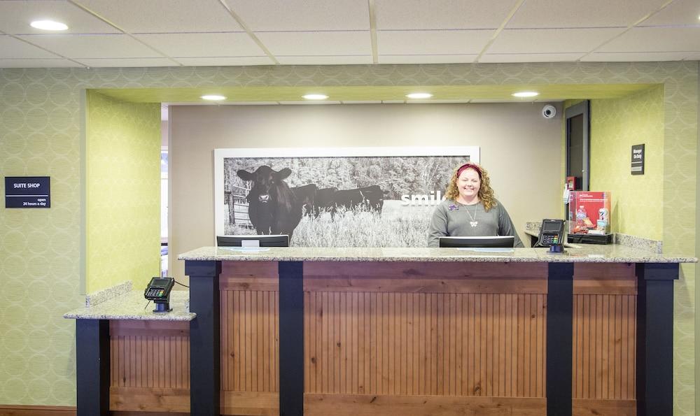 Hampton Inn Wooster Extérieur photo