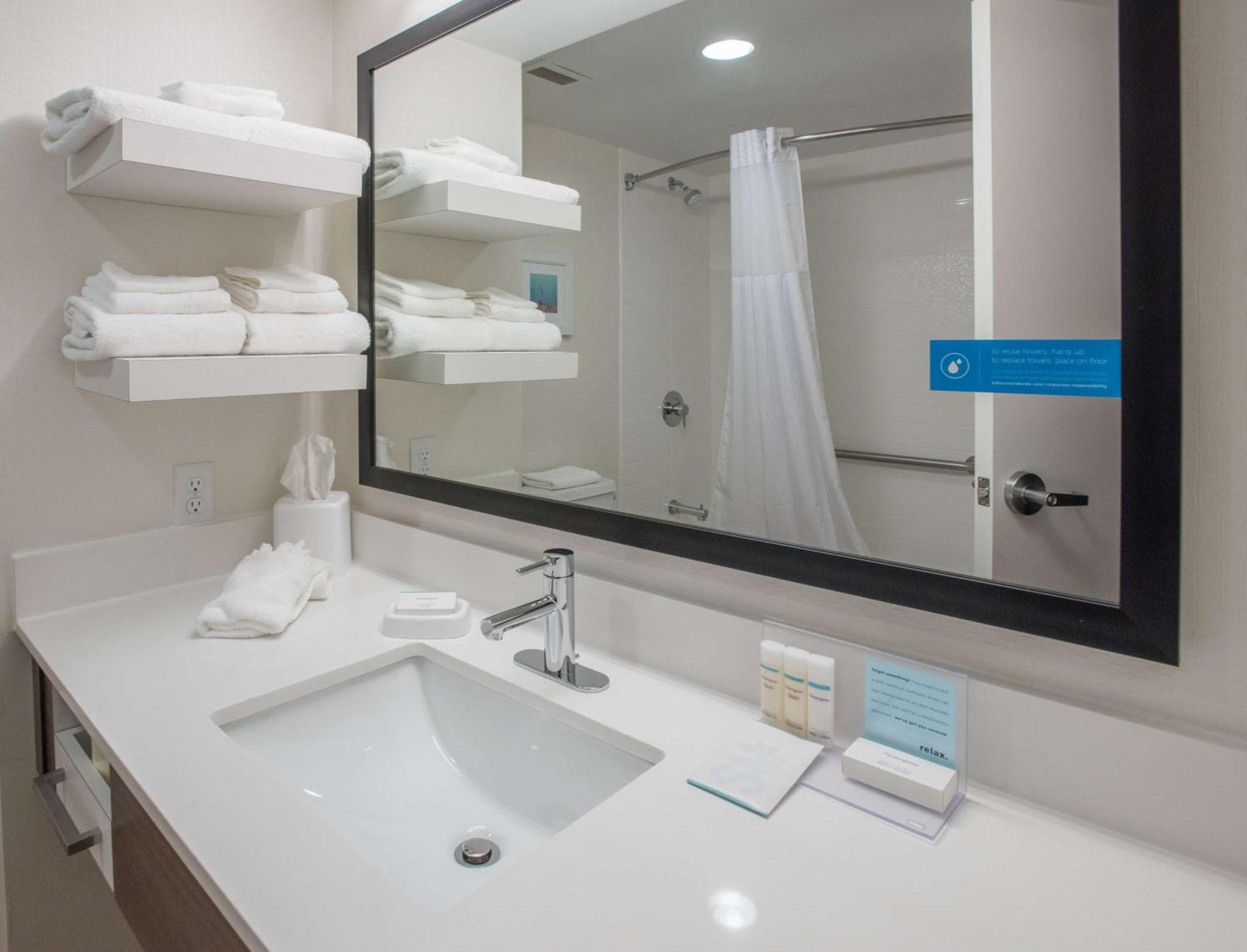 Hampton Inn Wooster Extérieur photo