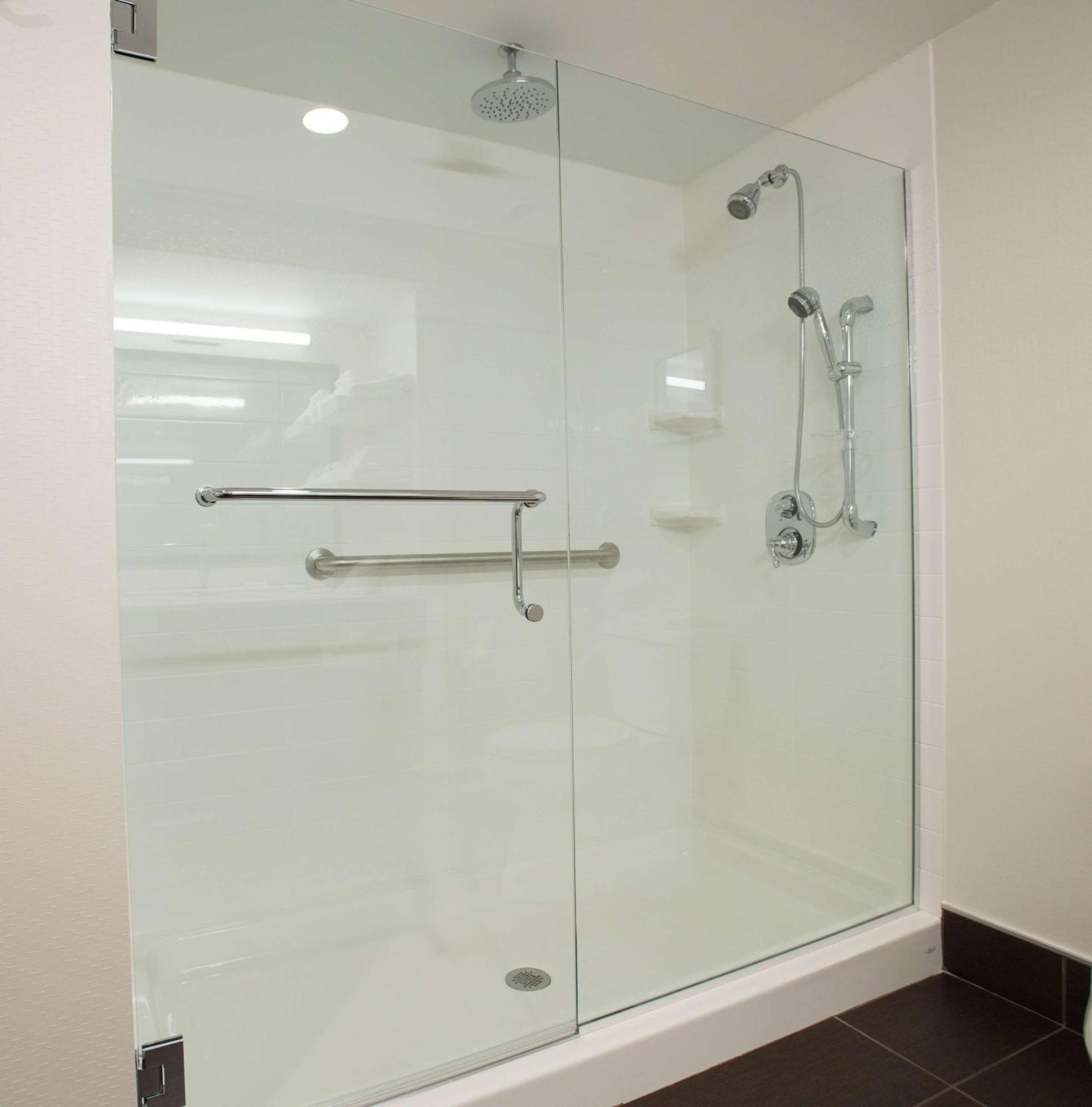 Hampton Inn Wooster Extérieur photo