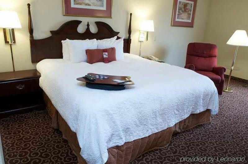 Hampton Inn Wooster Extérieur photo